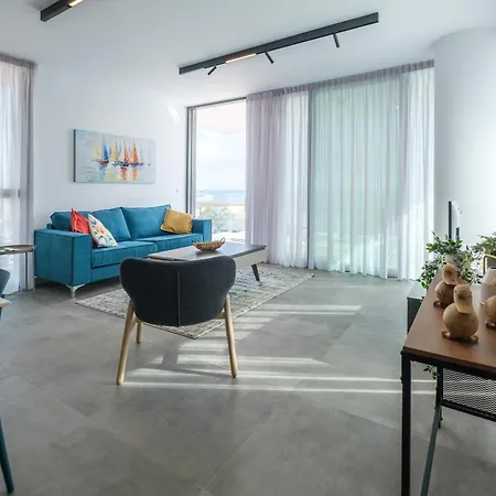 Gaia Seaview Apartment 2 Larnaca Exterior photo